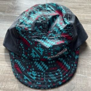 Patagonia hat size small